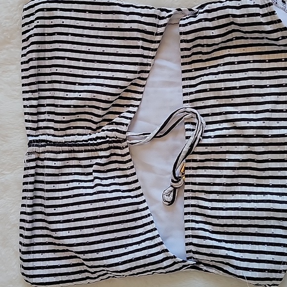 SHEIN Striped Cut-Out Bandeau One Piece Swimsuit NWOT - Picture 3 of 10